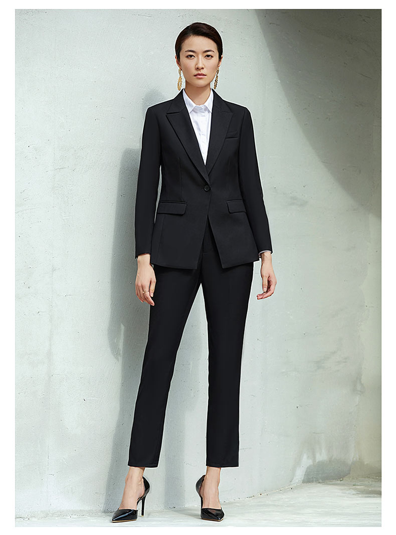 女士黑色一?？畚鞣D片