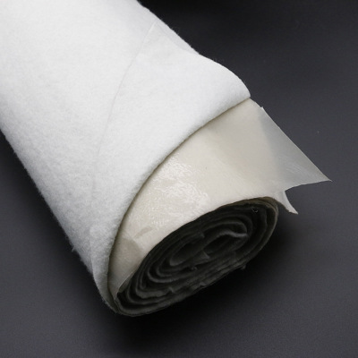 怎樣延緩復合土工膜的老化