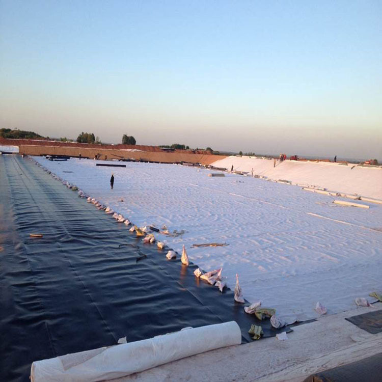 黑色雙光面土工膜的焊接與質(zhì)量檢測