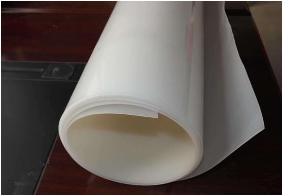 光面土工膜防滲土石壩的滲流分析方法  第2張