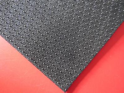 糙面HDPE土工膜在工程應(yīng)用中具有哪些優(yōu)越的性能