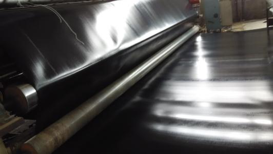 選擇土工膜材料的幾點建議