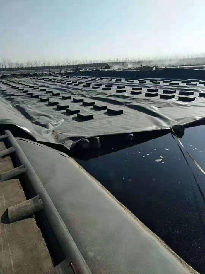 運用土工膜在渠道灌溉防滲工程項目之中使用料