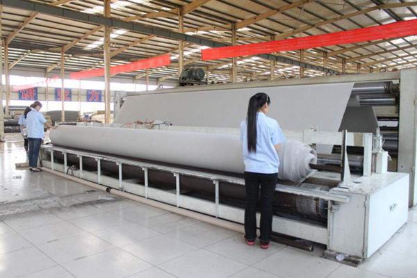 HDPE土工膜生產的時候為什么會有臭味？