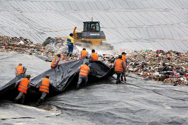 垃圾填埋場為什么必須要用土工膜？