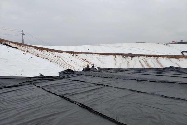 土工膜在垃圾填埋場中的應(yīng)用