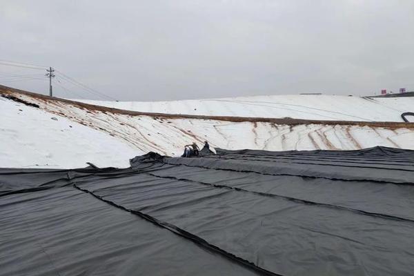 土工膜如何進(jìn)行連接呢？