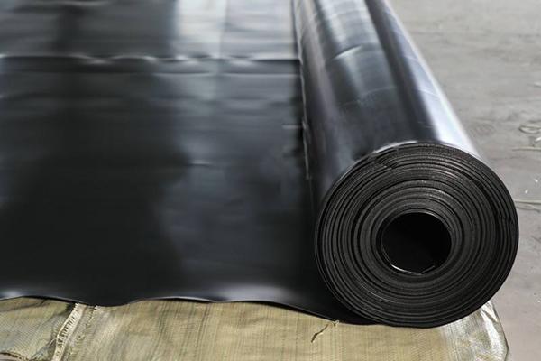 土工膜鋪設(shè)和回填土料的區(qū)別有哪些呢？  第3張