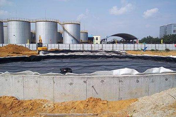儲油罐防滲，選擇土工膜厚度有講究嗎？