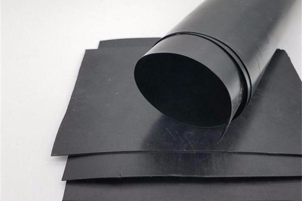 防滲膜特點(diǎn)解析