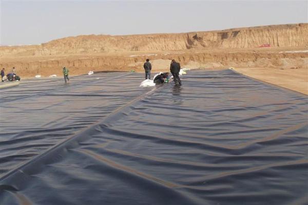 土工膜焊接機焊不牢怎么解決呢？