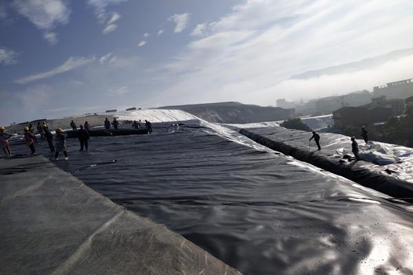 土工膜和混凝土的粘結方式有哪些